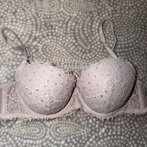 Victoria's Secret Lace Bra in Soft Lavender